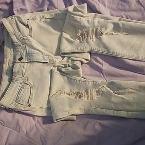 Old Navy Rockstar mid rise Ladies size 6 regular jeans